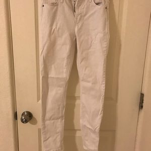 Old Navy Rockstar Super Skinny White Denim